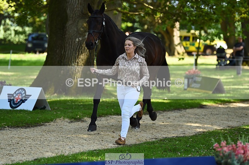 230524-160206-00630 - 209-MONBEG_EBONY-Molly_Fletcher-WEDTrotUp+DR