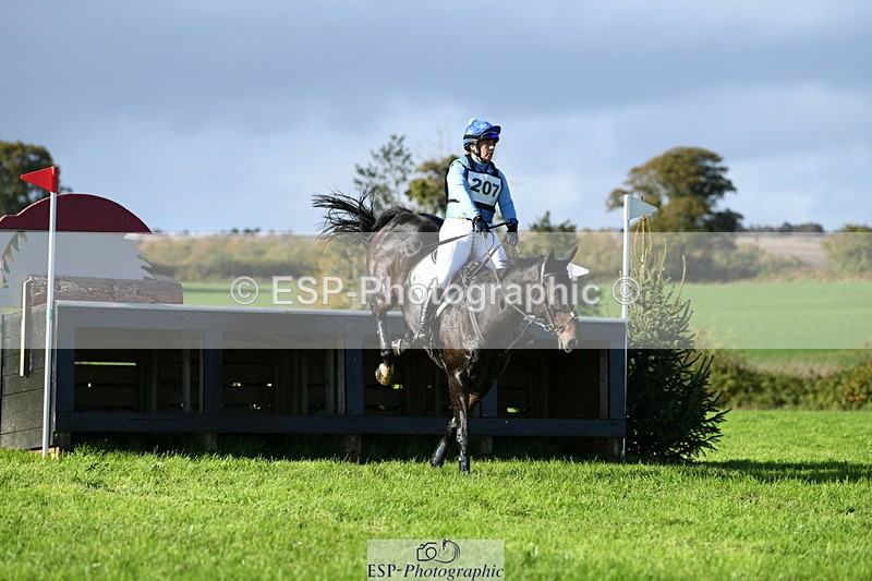 251024A-143824-13476 - C-207-Alice.Dunsdon