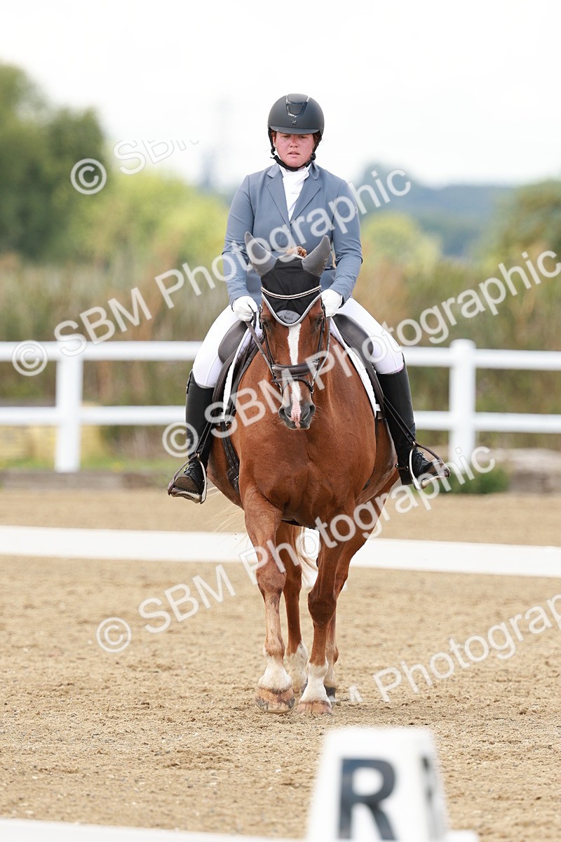 SBM_000950 - Class 4 - Novice 5