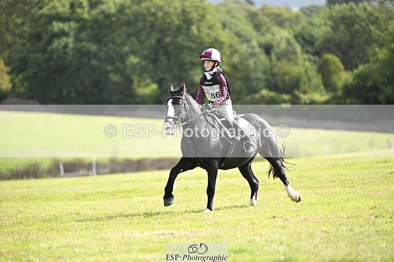 240825X-112731-32519 - 70cm XC 11.00 to 12.00