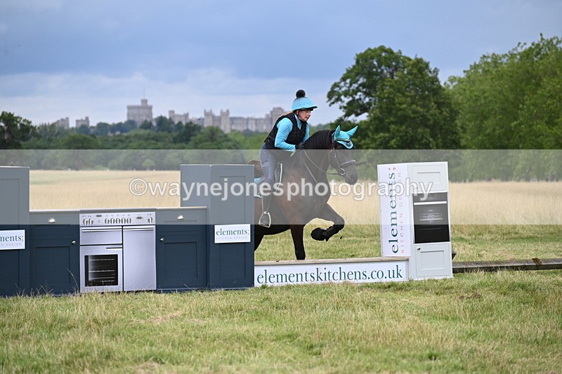 WJ6_3174 - Time at Jump 11:06 to 11:40