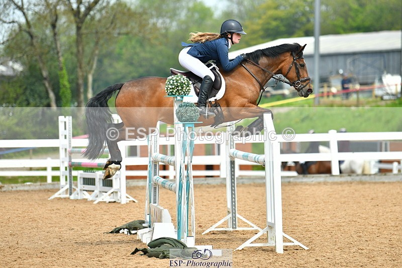230514A-132031-02939 - Cls 25 Pony Foxhunter & 1.10m Open