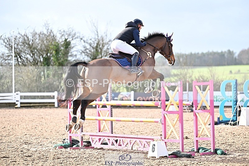260220-144744-00941 - Cls 6 Foxhunter and 1.20m