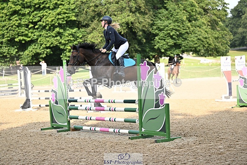 240818-091950-03370 - Cls 8A Snr British Novice