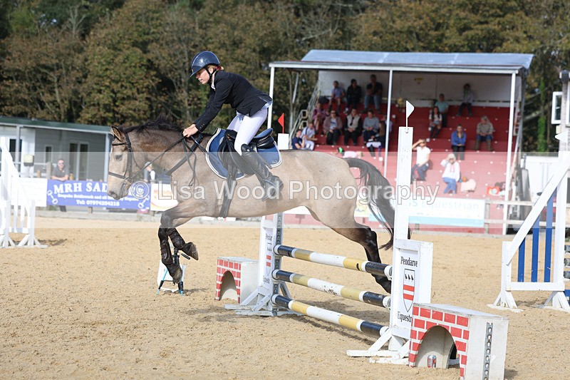 3E7A7951 - Class 4: 70cm open