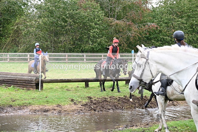 WJ6_6811 - Time at Photographer 13:06 to 13:23