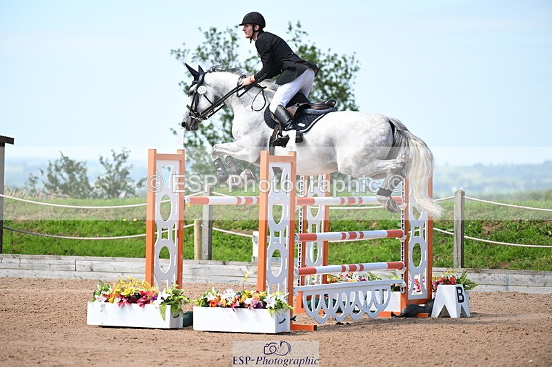 240718A-115003-04890 - Cls 1, 3 Star Small Tour 1.35m