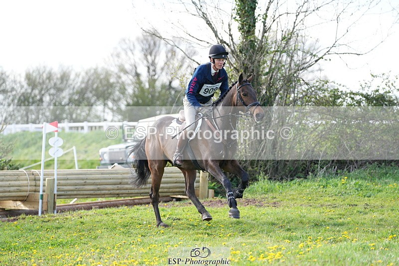 250419-175815-14422 - 909-William.Fox-Pitt-GRANSTOWN.STAR.LOVE