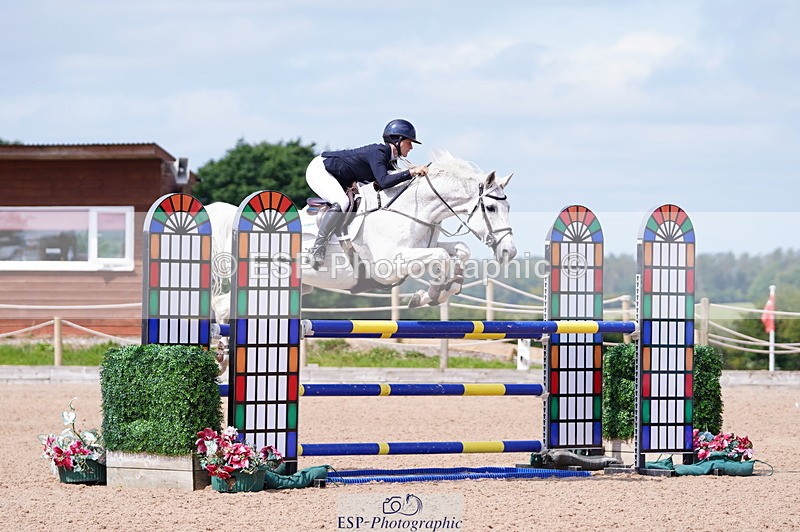 240802A-113018-03823 - Cls 16 Snr 1.20m Open