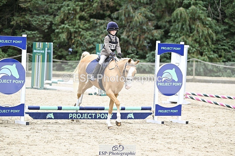 250820A-125542-06766 - Round 1, Start to 1.30pm Break