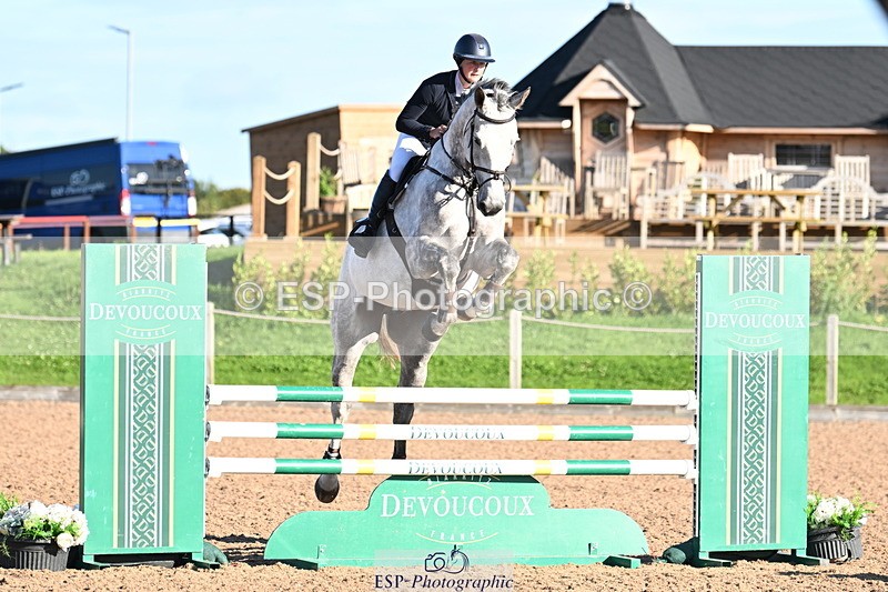 240912A-091312-00074 - Cls 1 Snr 1.05m & 1.10m Open