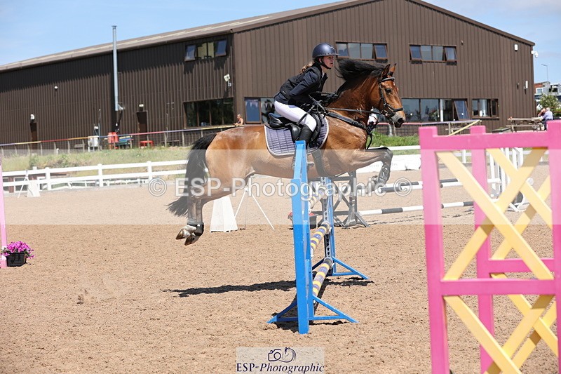 240629A-140305-06668 - Cls 19 Foxhunter and 1.10m Open