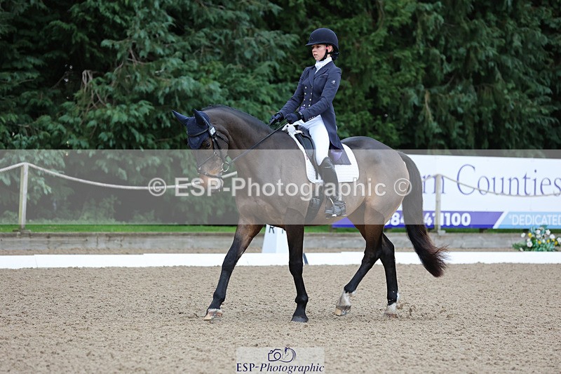 241024-092454-01275 - 204-Megan.Brown-METROPOLITAN.CLOVER