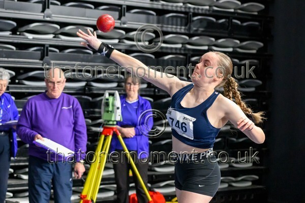 Age26SAT-914390 - Field Female