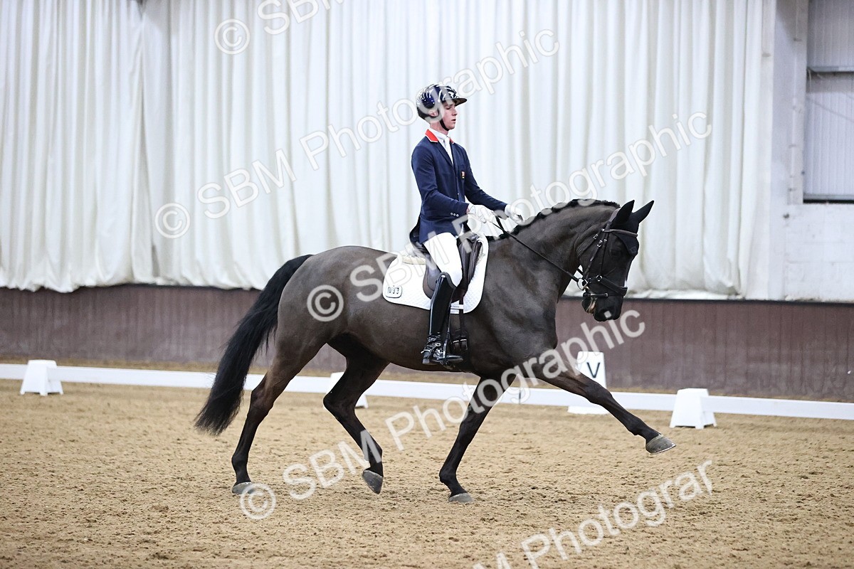 SBM_001430 - Class 21 -23 - FEI INT1-GP-Junior-Junior fsm