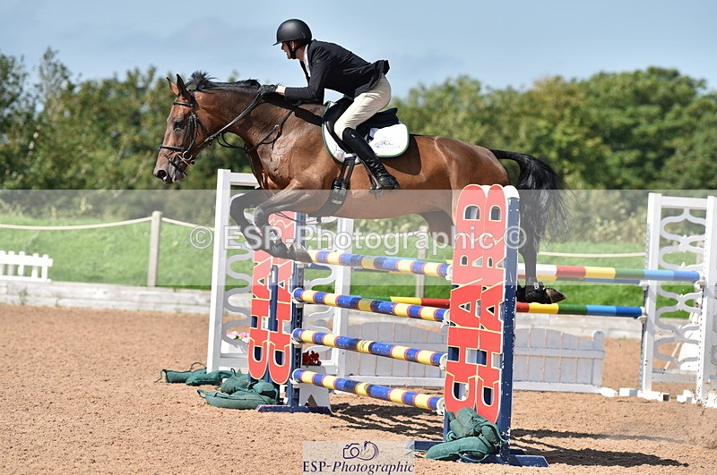 230810A-112040-00845 - Cls 9 Foxhunter