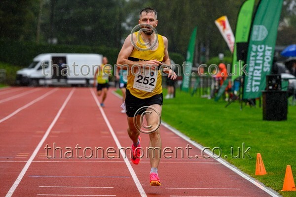 Monument25-918645 - Set Three