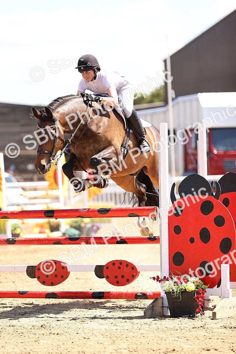 SBM_014531 - Class 15 - Senior Newcomers - 1.10m Open