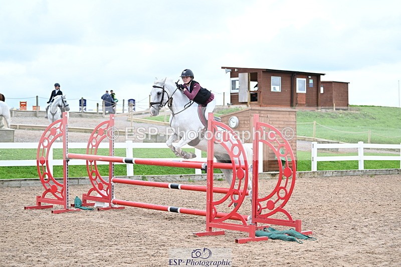 240908A-145534-04506 - Cls 22 A&B Pony Fox & 1.10 Open