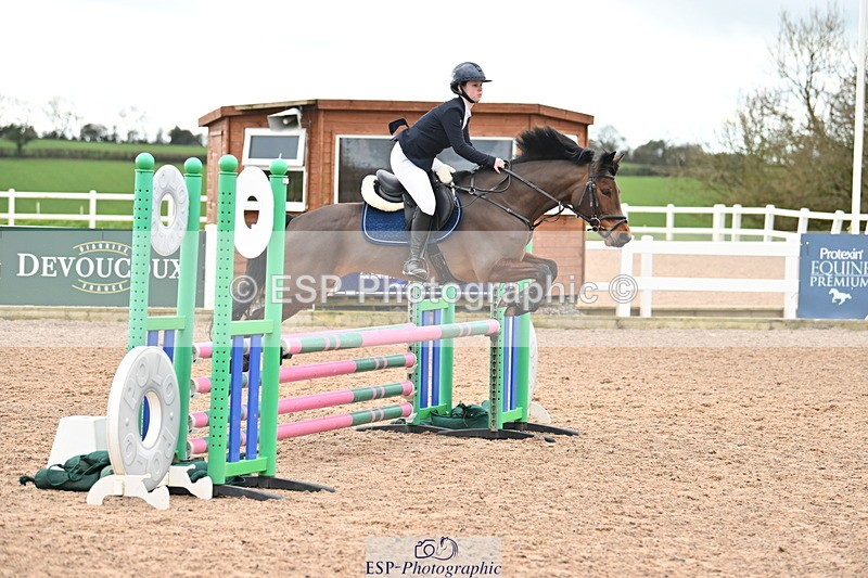 240310A-110828-02238 - Cls 4 Pony Discovery and 90cm Open