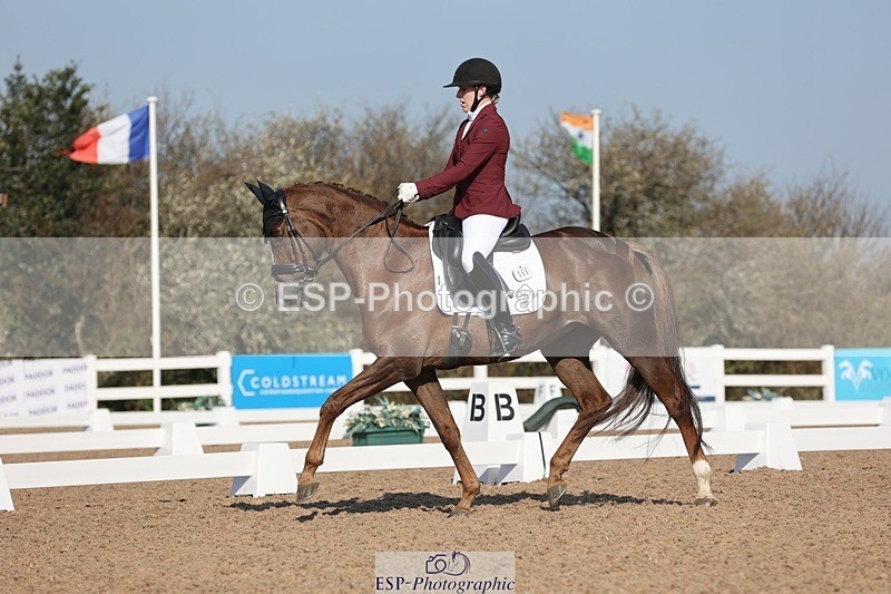 250405-102015-09467 - 066-Charlotte.Dicker-Bovary.JBM