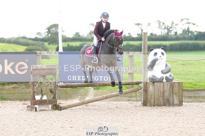 250921-143950-03705 - Cls 20 Pony 80cm Derby