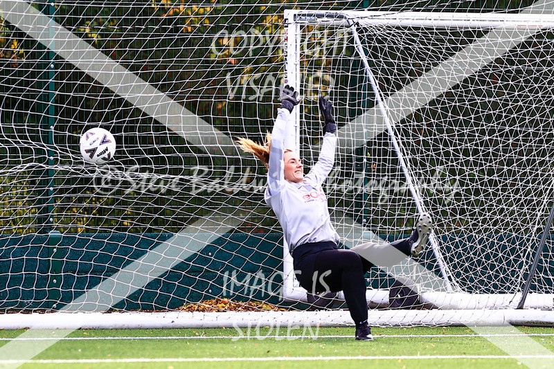 1DX30917 - 2025-10-05 FC Abbey Meads Ladies V Purton  Kingsdown FC Ladies