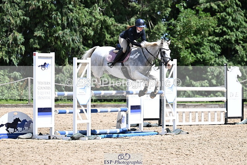 260705A-142955-20374 - Cls 52 Snr 1m 05 GP Jump Off