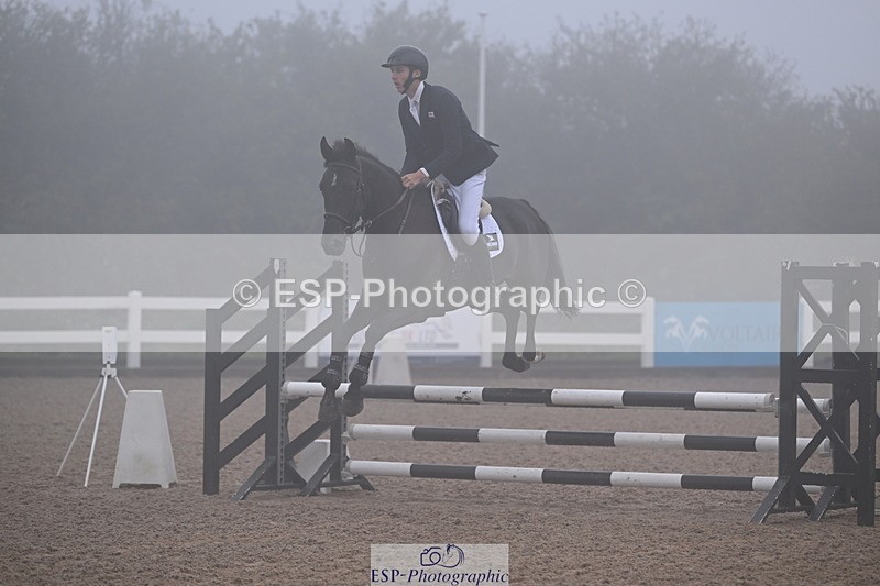 240907A-093009-00165 - Cls 6 85cm Amateur Qualifier