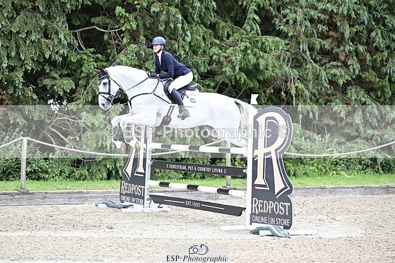 250525A-100140-15210 - A-063-Elizabeth.Barratt-RIDE.FOR.THAIS.CHAMAN.DUMONTCEAU