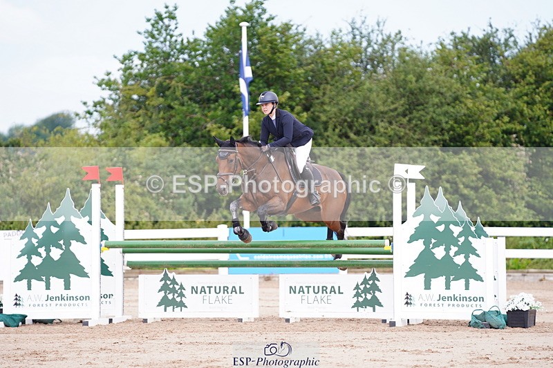 240721A-084448-16284 - Cls 24, Amateur 1.05m Accumulator