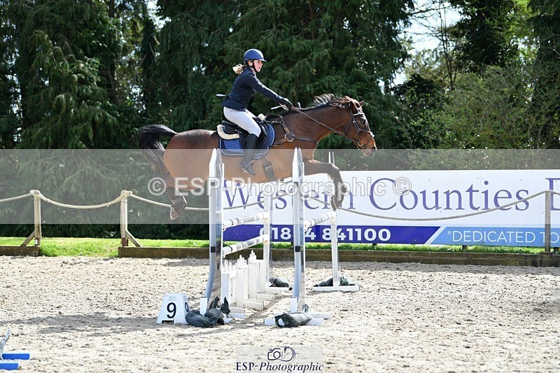 240324-125814-02730 - Cls 9 Snr 1.05m Open