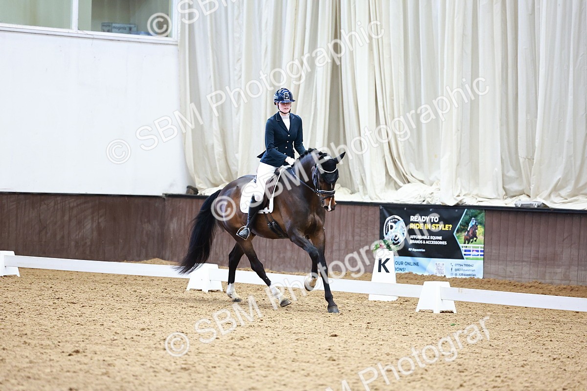 0B8A0123 - Class 1-2 - Intro 4 - Prelim 4