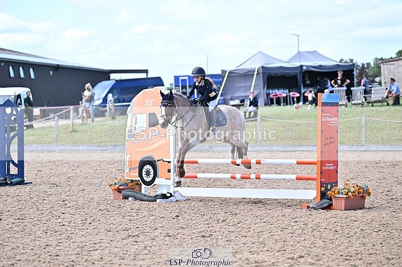 250627-165040-00820 - Cls 6 Stepping Stones 128cm and 138cm