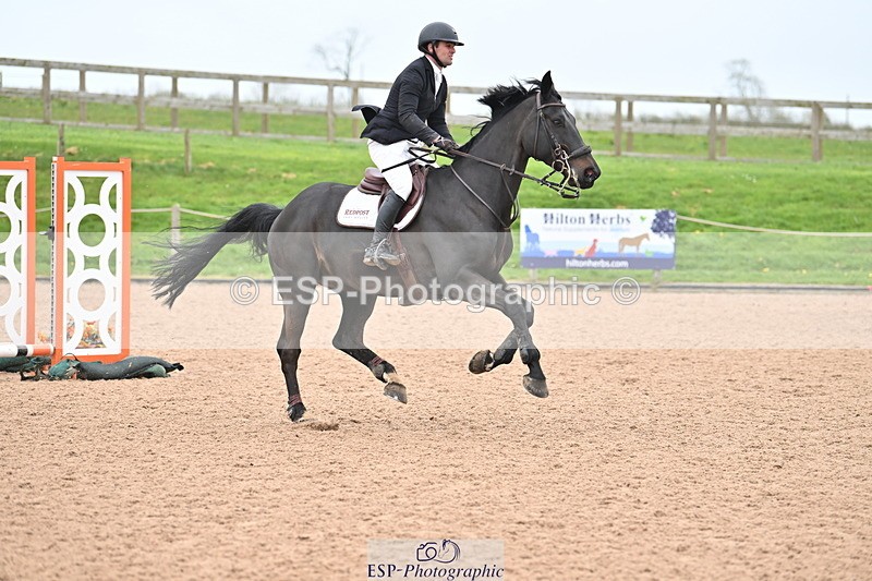 240405A-142520-01970 - Cls 5 National 1.30m Open