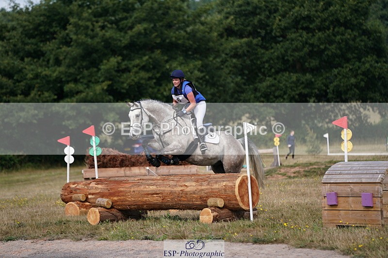 250802A-102834-01388 - A-006-Sarah.Morrison-QUALITY.STEP.ON