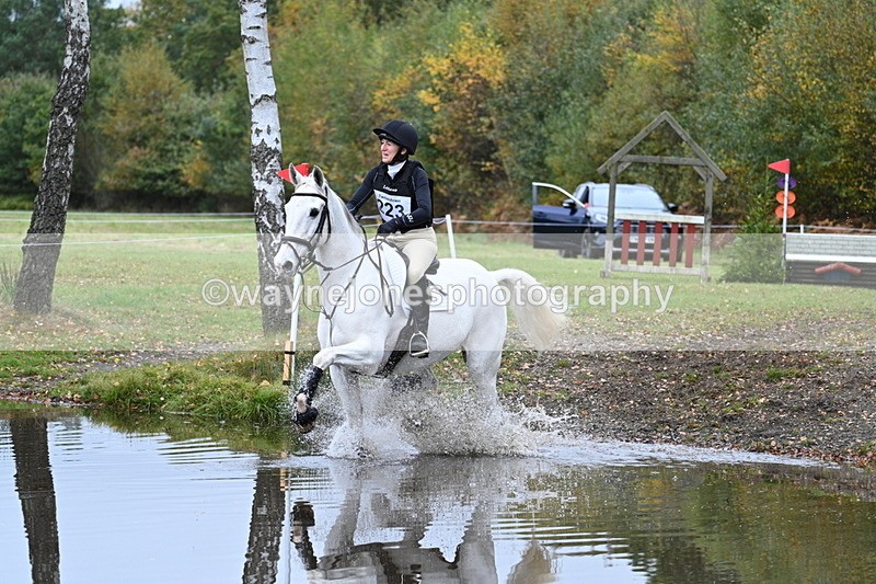 WJ7_3150 - 90cm Cam 2 Water Time 13:29 to 13:47