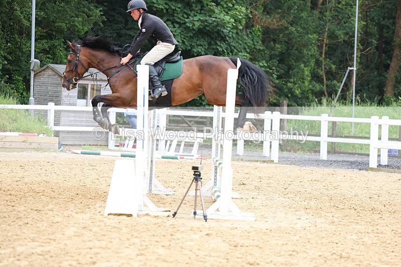 3E7A6226 - Class 7: Senior 1.05m