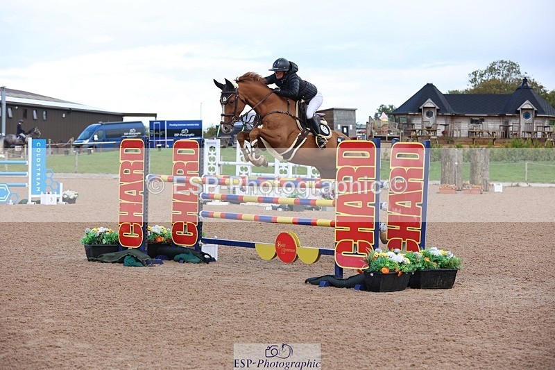250911-124514-01548 - Cls 3 Snr Foxhunter