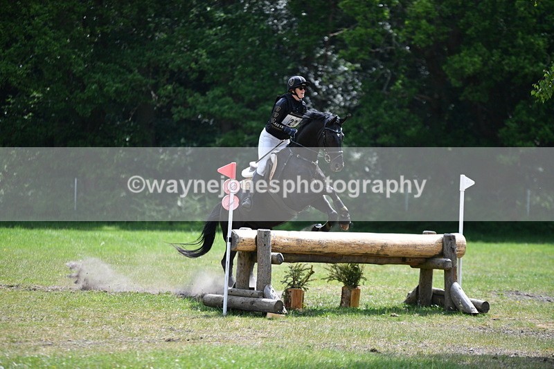 WJ5_5951 - Tweseldown 3-Phase Training (XC) 19-05-25