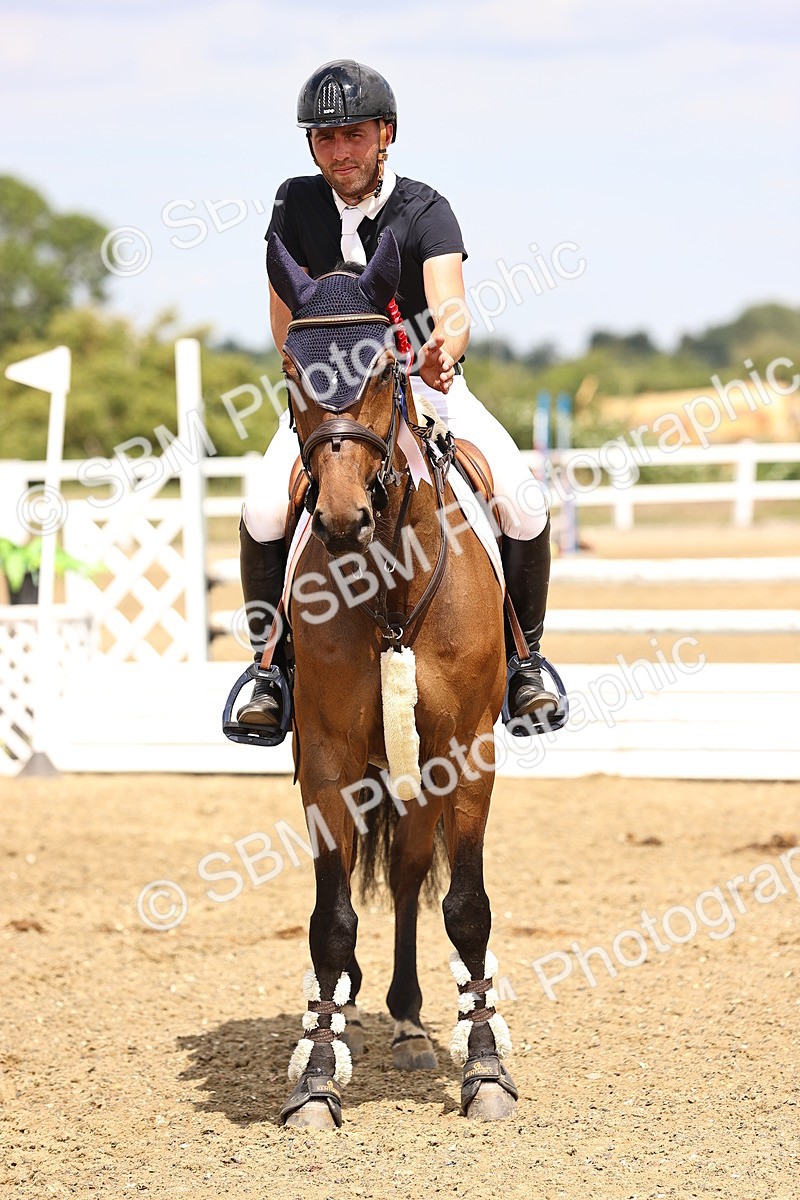 SBM_002114 - Class 16 - GFS Senior Newcomers 1.25m