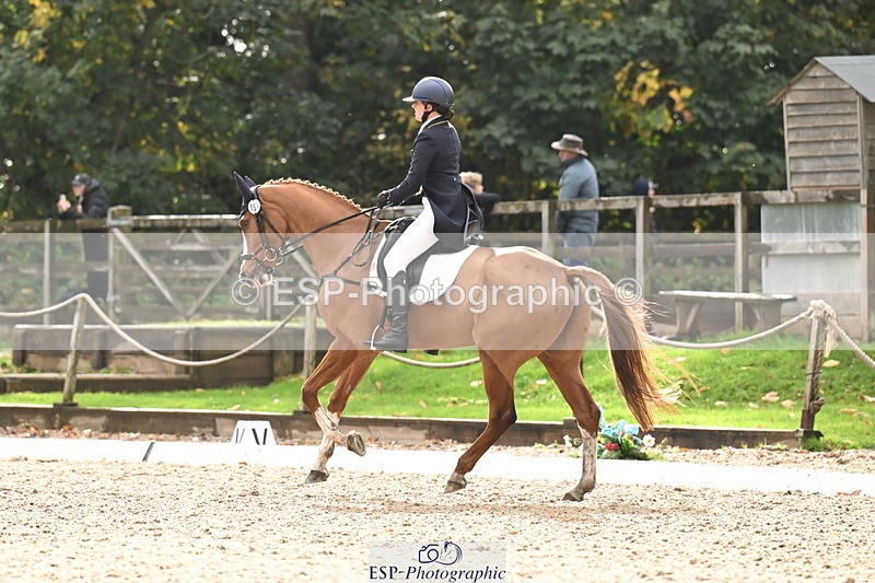 251023A-142732-05515 - B-151-Miranda.Staveley