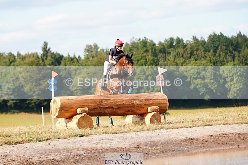 250802A-180446-09081 - I-423-Megan.Pocock-HANKY.BRITANNIA