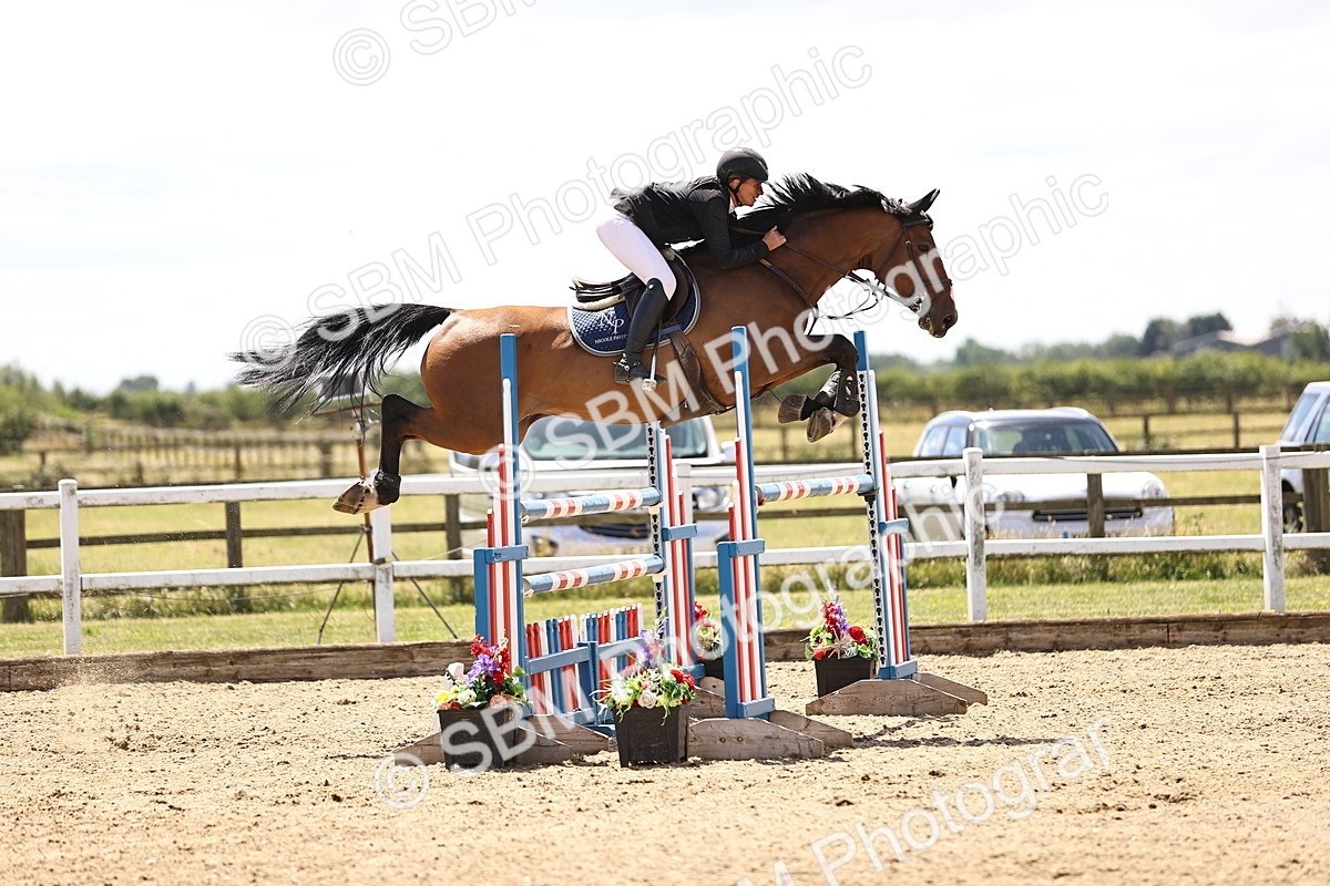 SBM_003853 - Class 22 - Senior Foxhunter 1.20m
