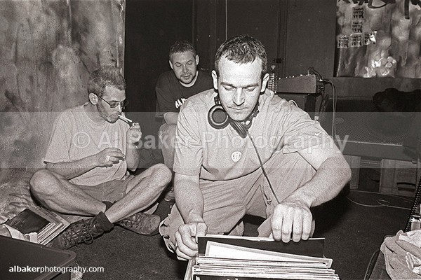 07 - Friends-&-Family @ the-roadhouse 31.05.03