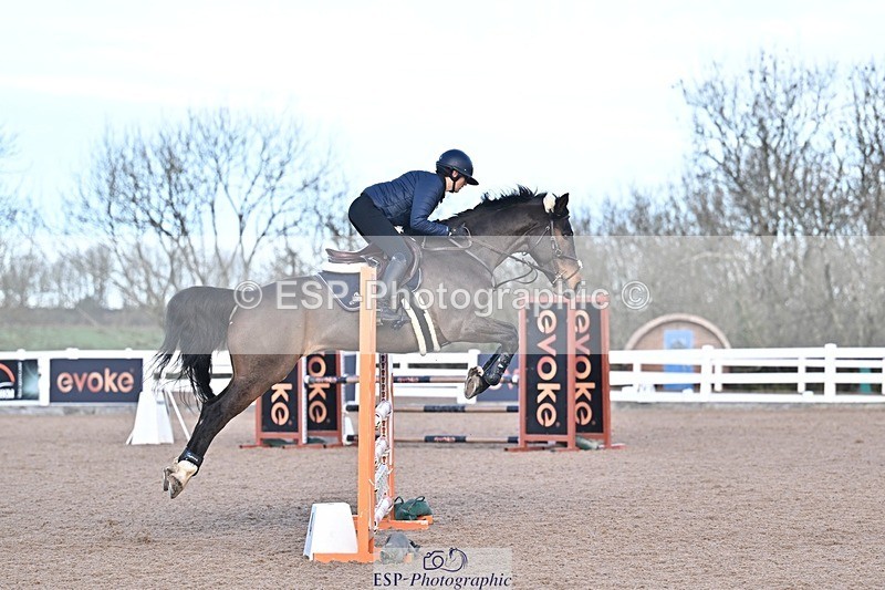 251126-100828-00114 - Cls 0 + 1, Clear Round, British Novice and 90cm