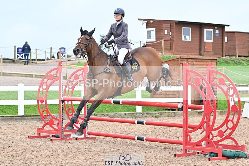 240907A-123448-01440 - Cls 9 1.10m Amateur Qualifier