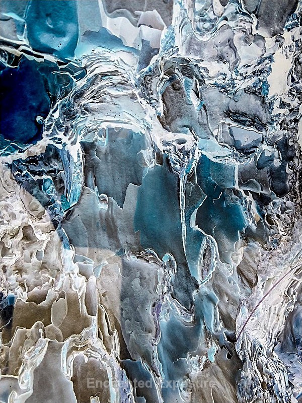 Liquid Ice - Abstract