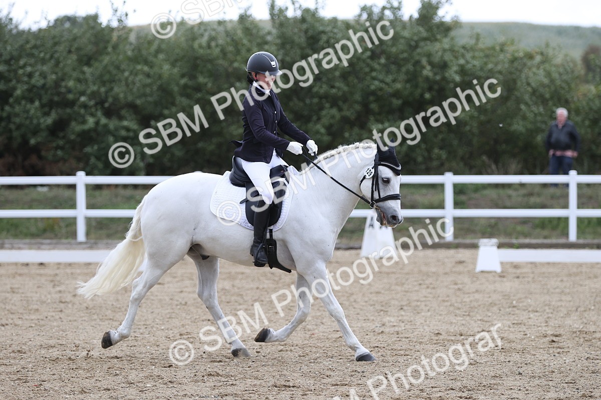 SBM_003989 - Class 9 - Novice 3 Champs