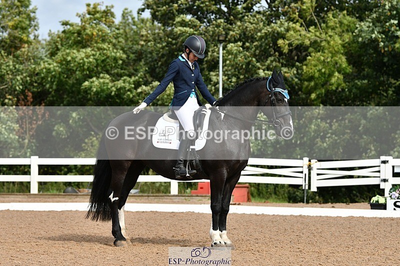 250906-102950-00637 - 045-Alys.MatraversJannick